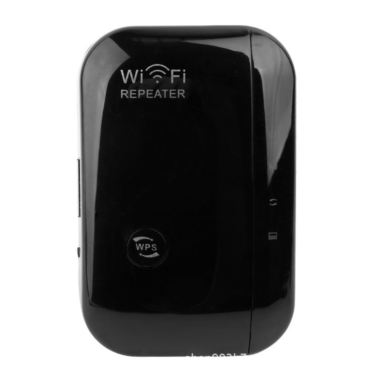 Plug in WiFi repeater with antennas extending home network coverage